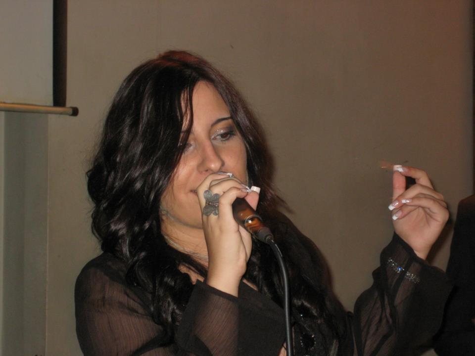 IreneB actuando en Londres en la presentación de 